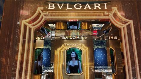 resposabile bulgari in cina